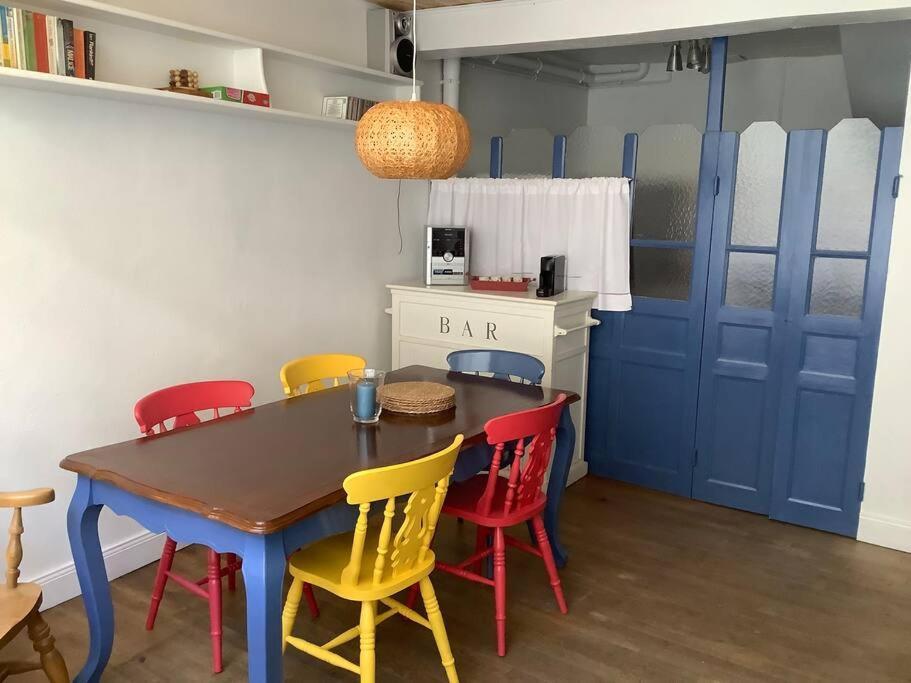 Townhouse In De Barrez Holiday home Mur-de-Barrez